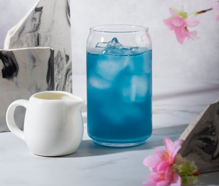 Голубой чай матча